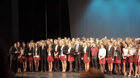 Kauno J. Jablonskio gimnazijos 18 laidos šimtadienis – Kauno Jono Jablonskio gimnazija