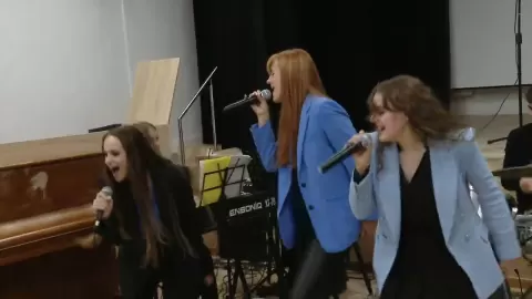 KJJG grupė „WAY” – Highway to Hell – Kauno Jono Jablonskio gimnazija